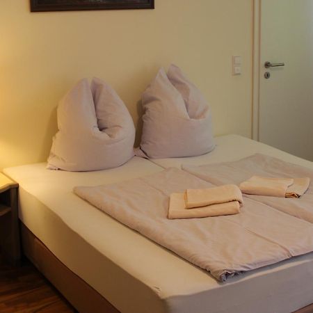 Monteurzimmer Ferienwohnungen Fritsche-Tauberbischofsheim Dittwar Extérieur photo